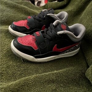 Nike Kids Black and Red Sneakers